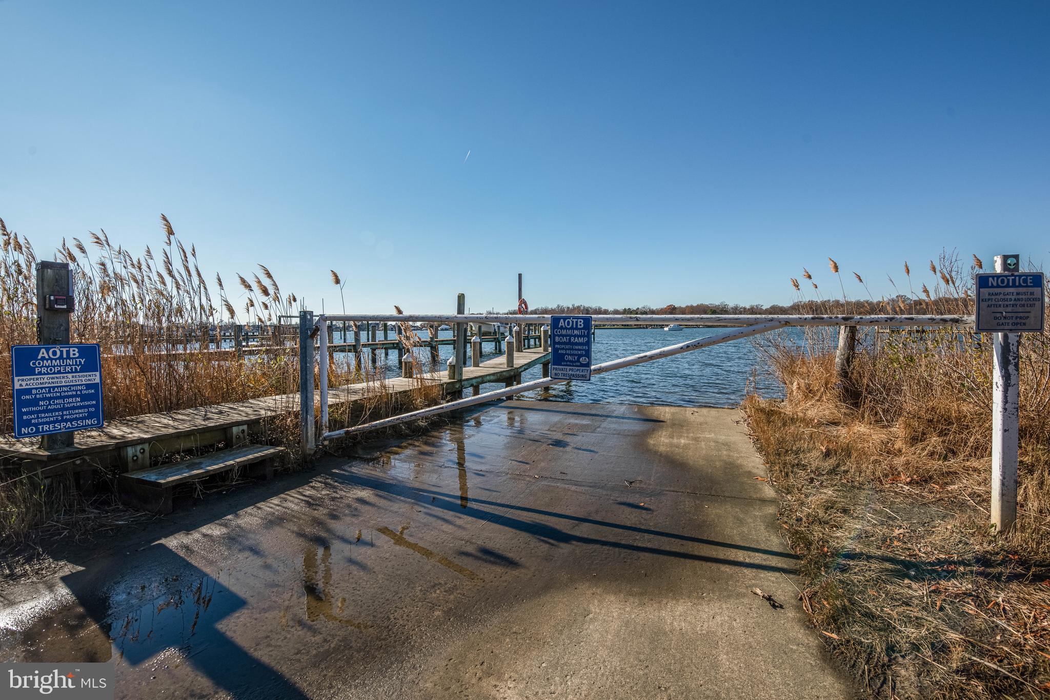 ARUNDEL ON THE BAY - Residential