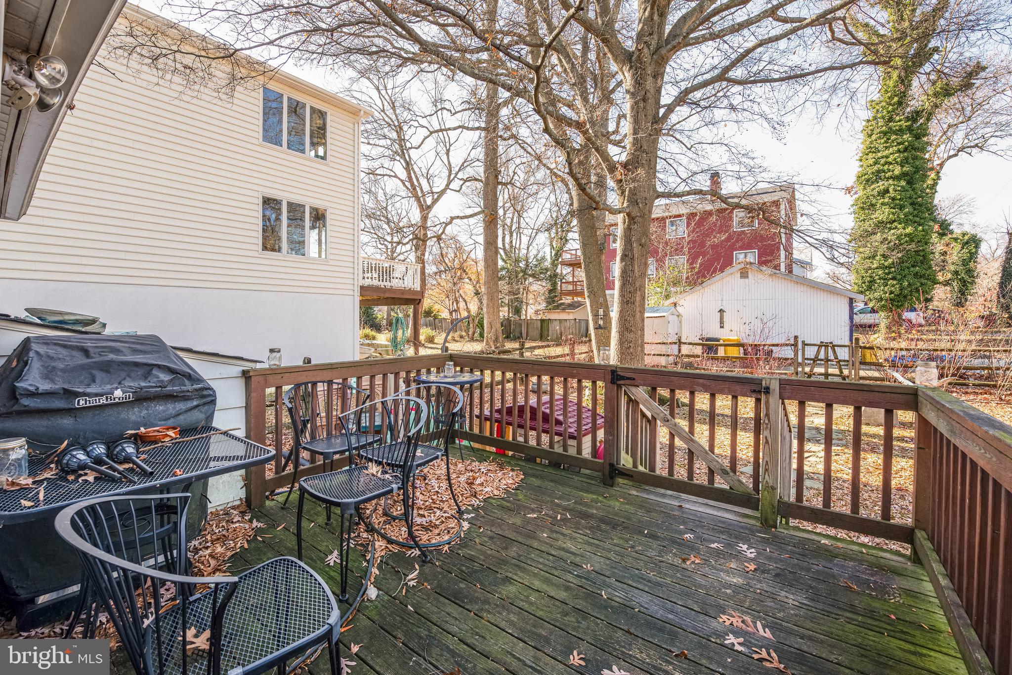 ARUNDEL ON THE BAY - Residential