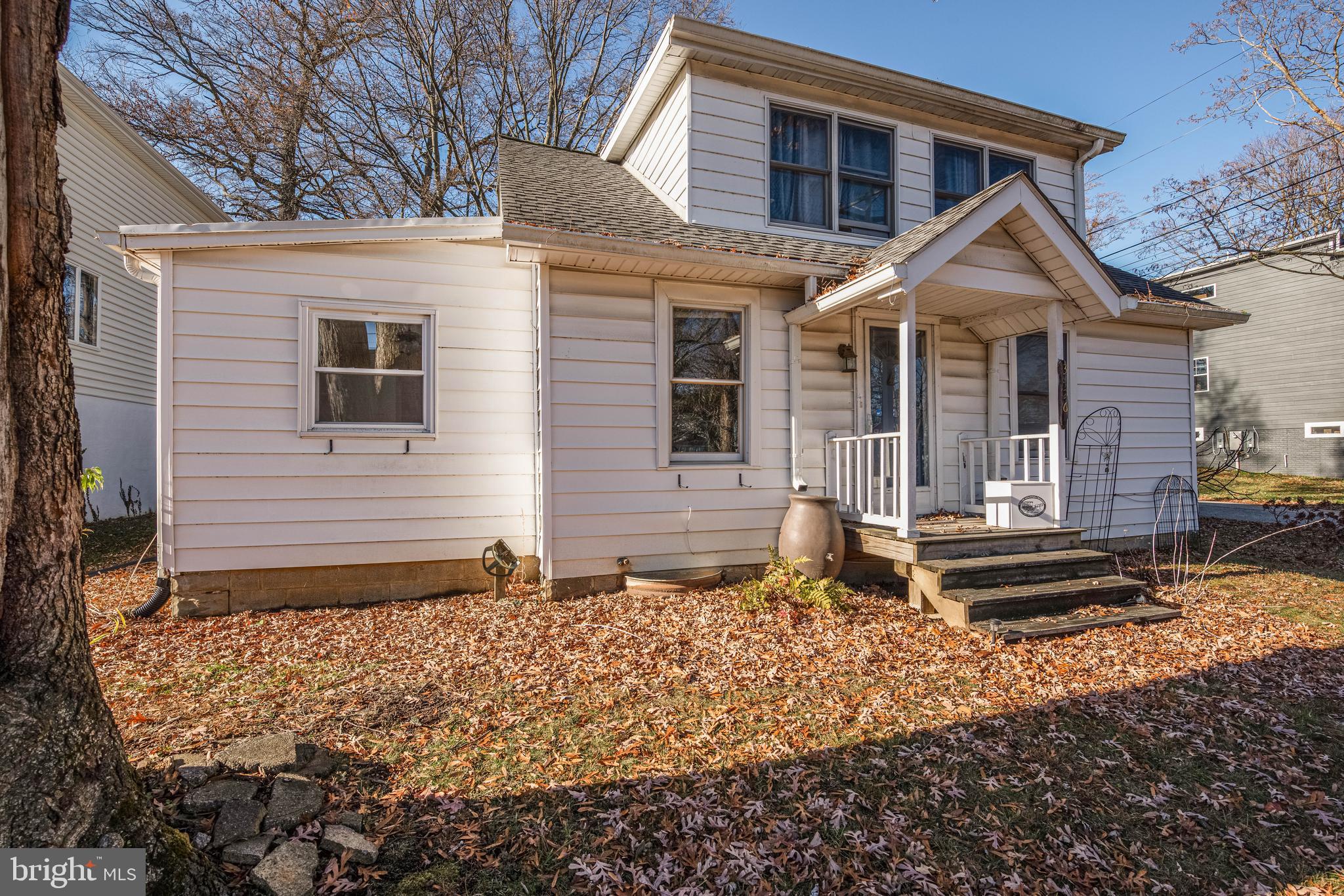 ARUNDEL ON THE BAY - Residential