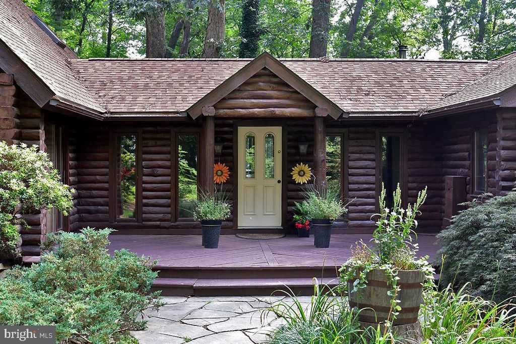 Photo of 225 Black Road, QUARRYVILLE, PA 17566 (MLS # PALA2081878)