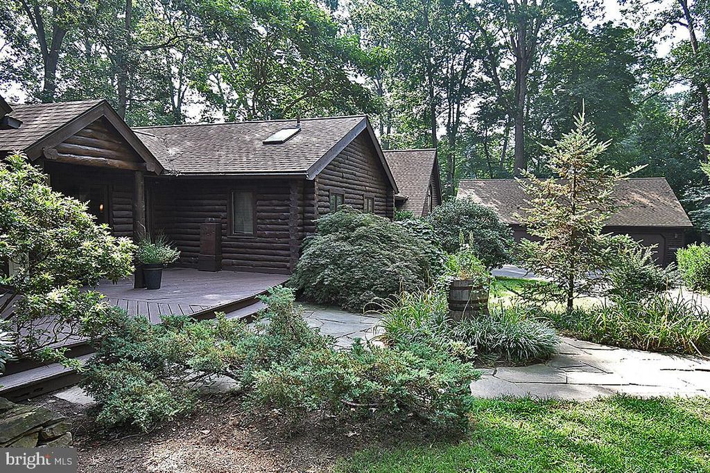 Photo of 225 Black Road, QUARRYVILLE, PA 17566 (MLS # PALA2081878)