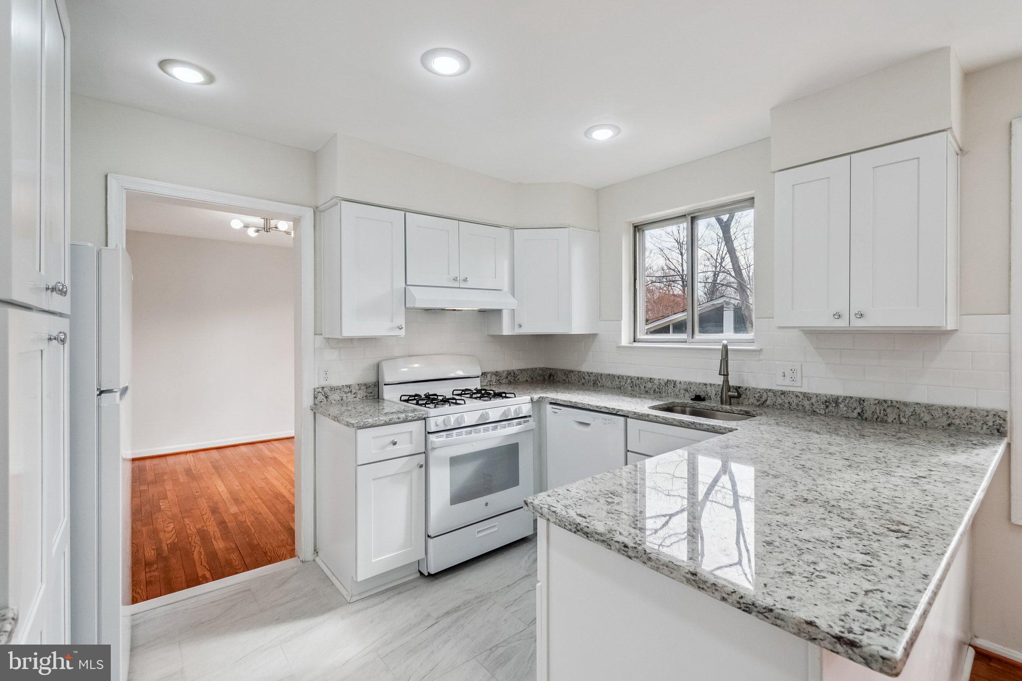 KINGS PARK - Residential