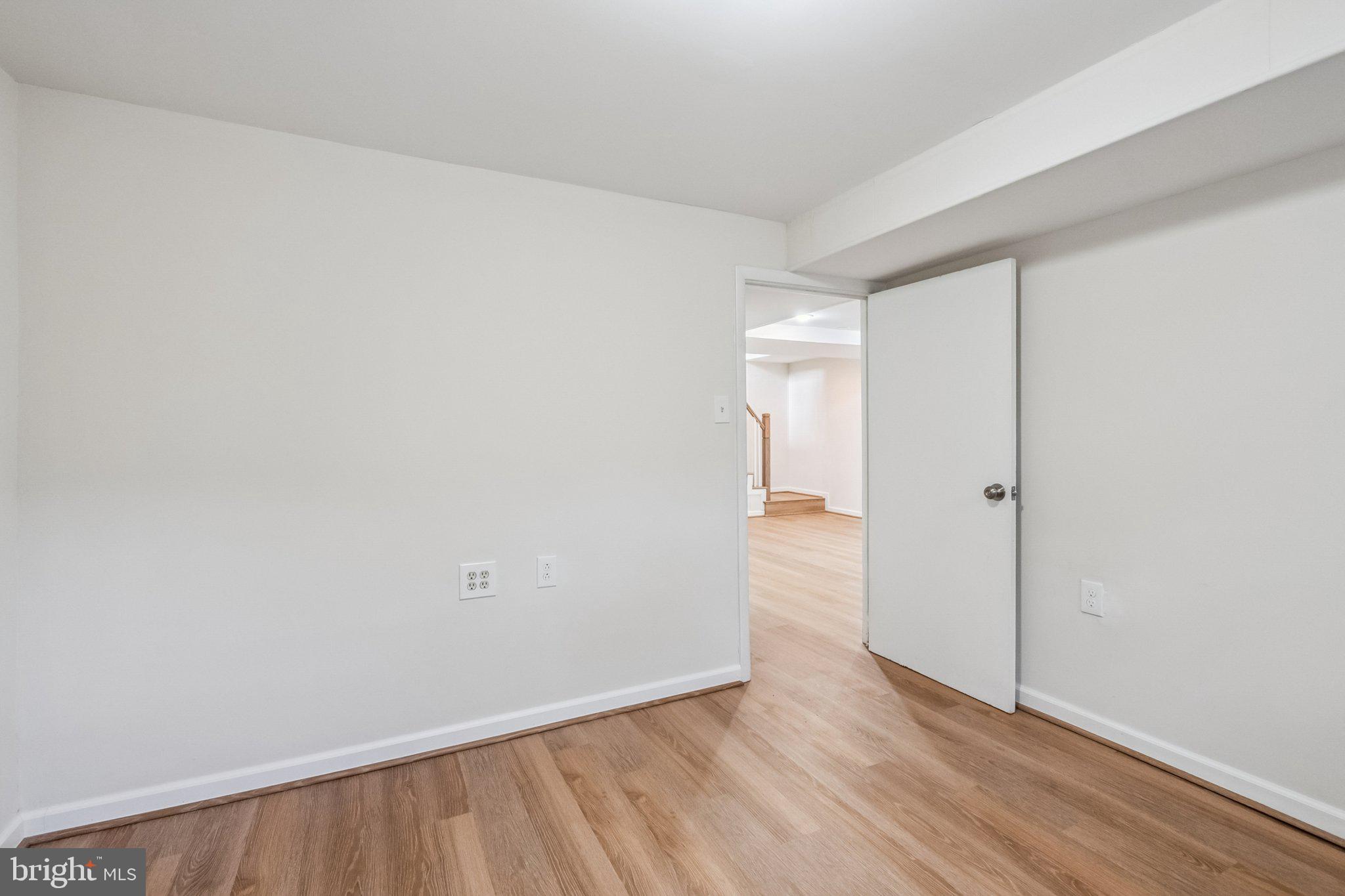 KINGS PARK - Residential