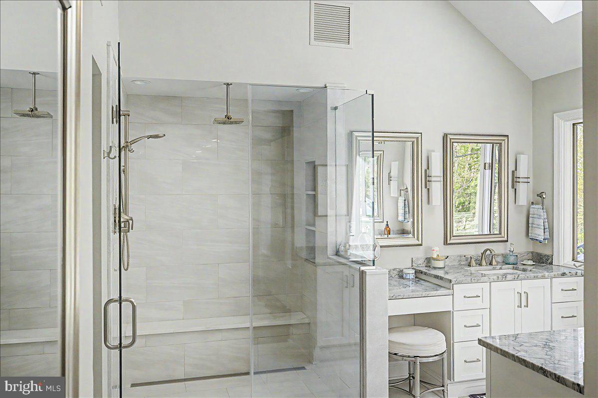 SOLEBURY - Residential