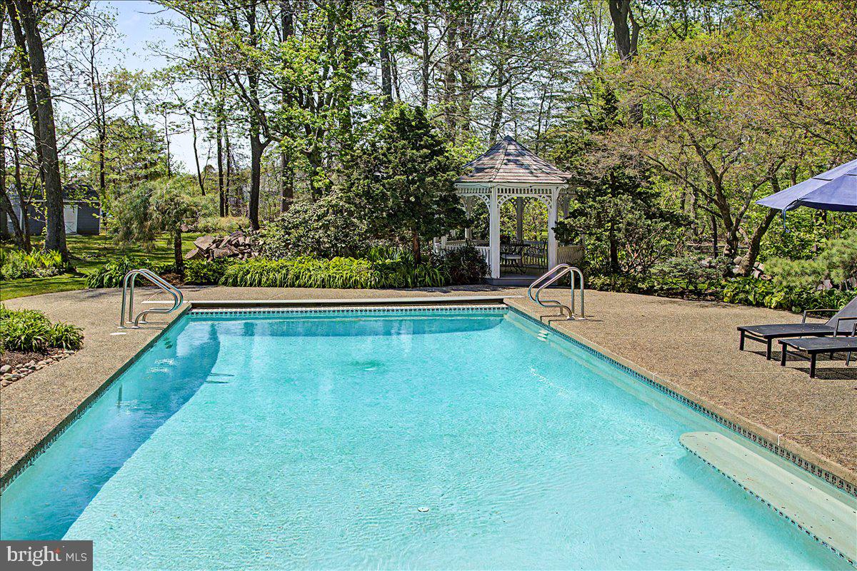 SOLEBURY - Residential