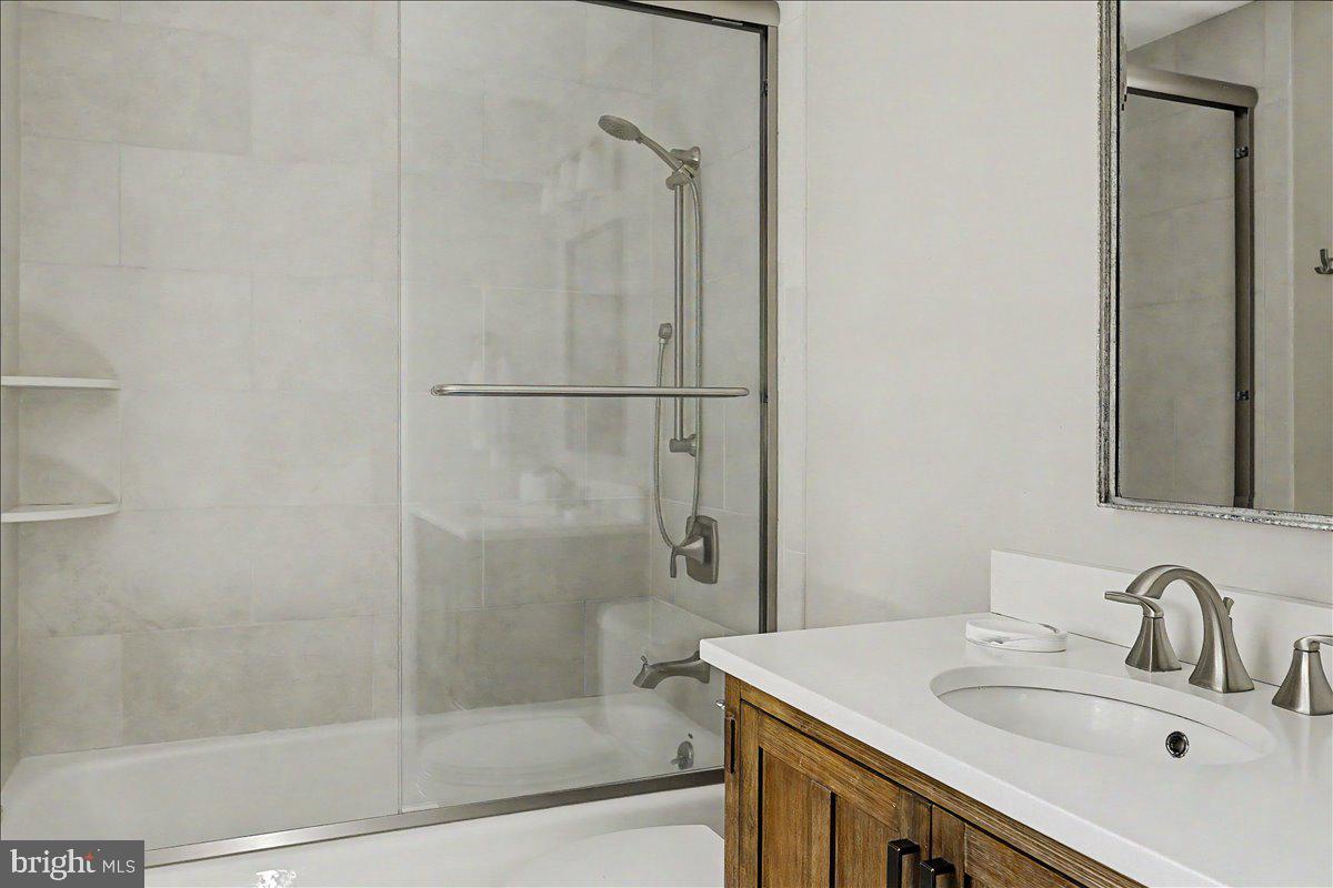 SOLEBURY - Residential