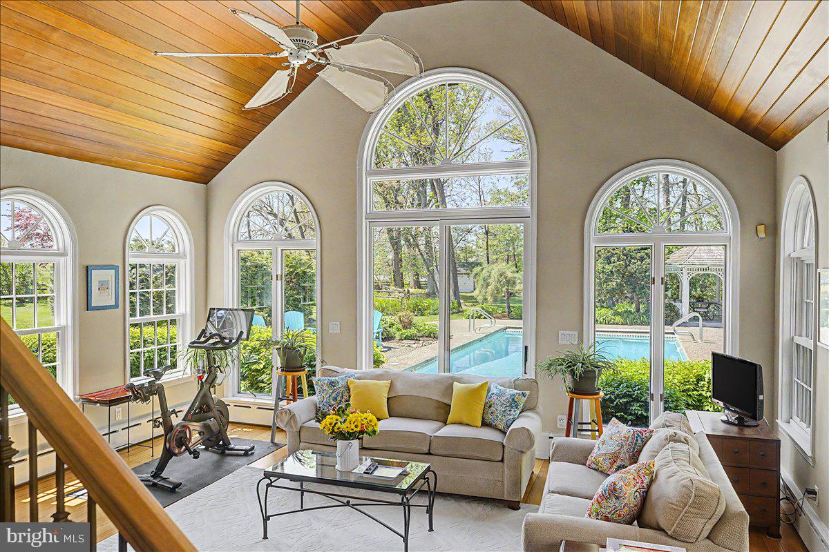 SOLEBURY - Residential