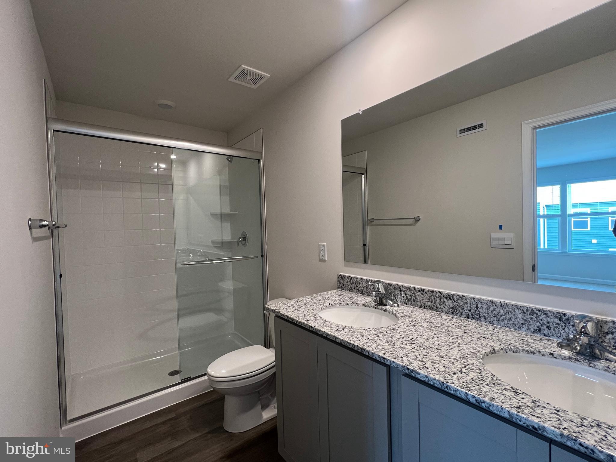 VALLEY VIEW - Residential Lease