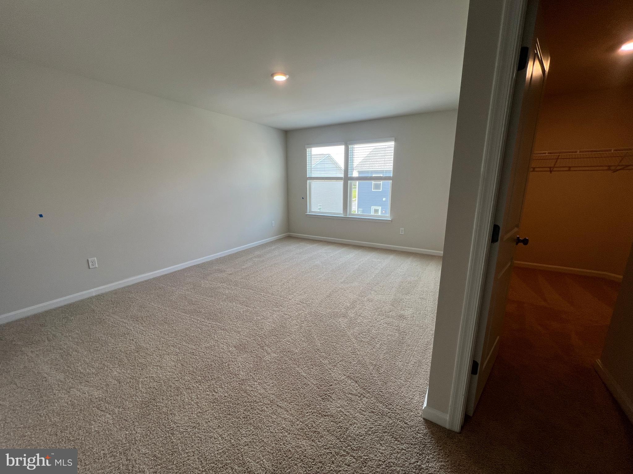 VALLEY VIEW - Residential Lease