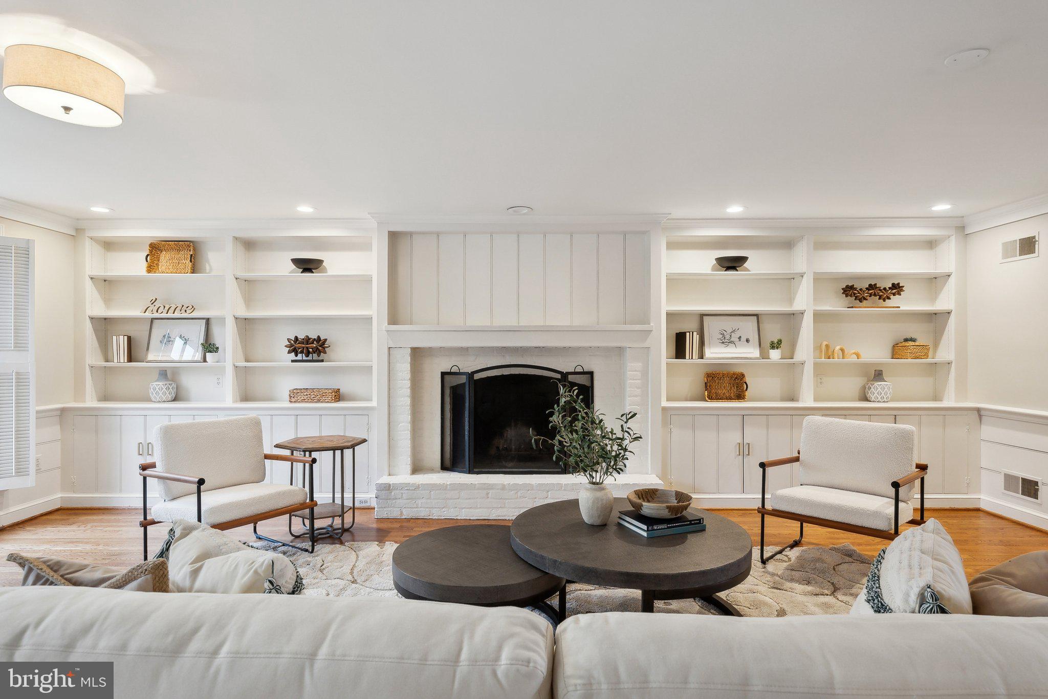 BRADLEY FARMS - Residential