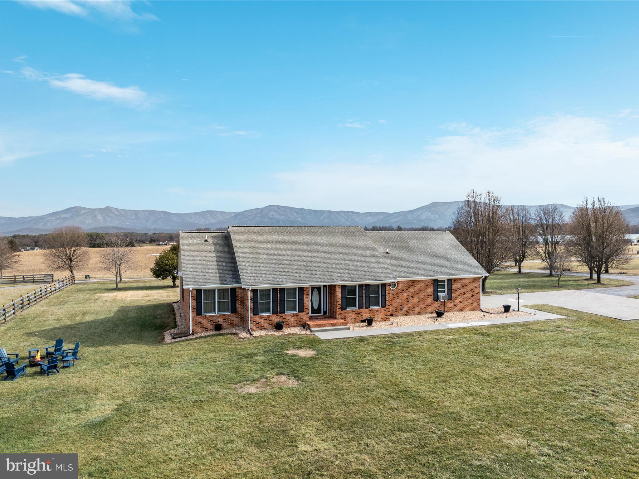237 PRESTON LANE