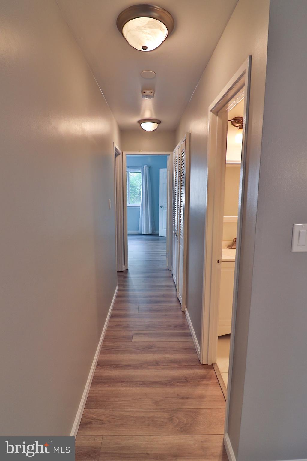 FARMINGDALE - Residential Lease