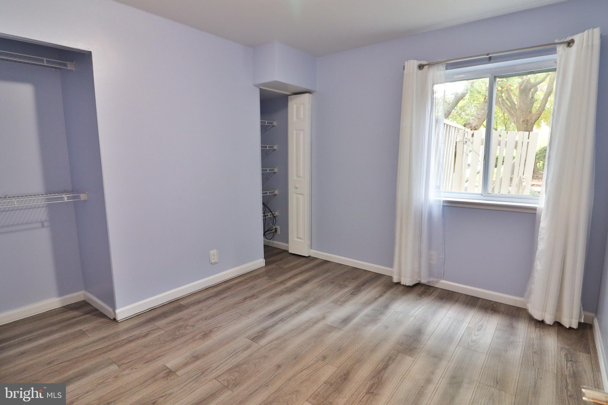 FARMINGDALE - Residential Lease