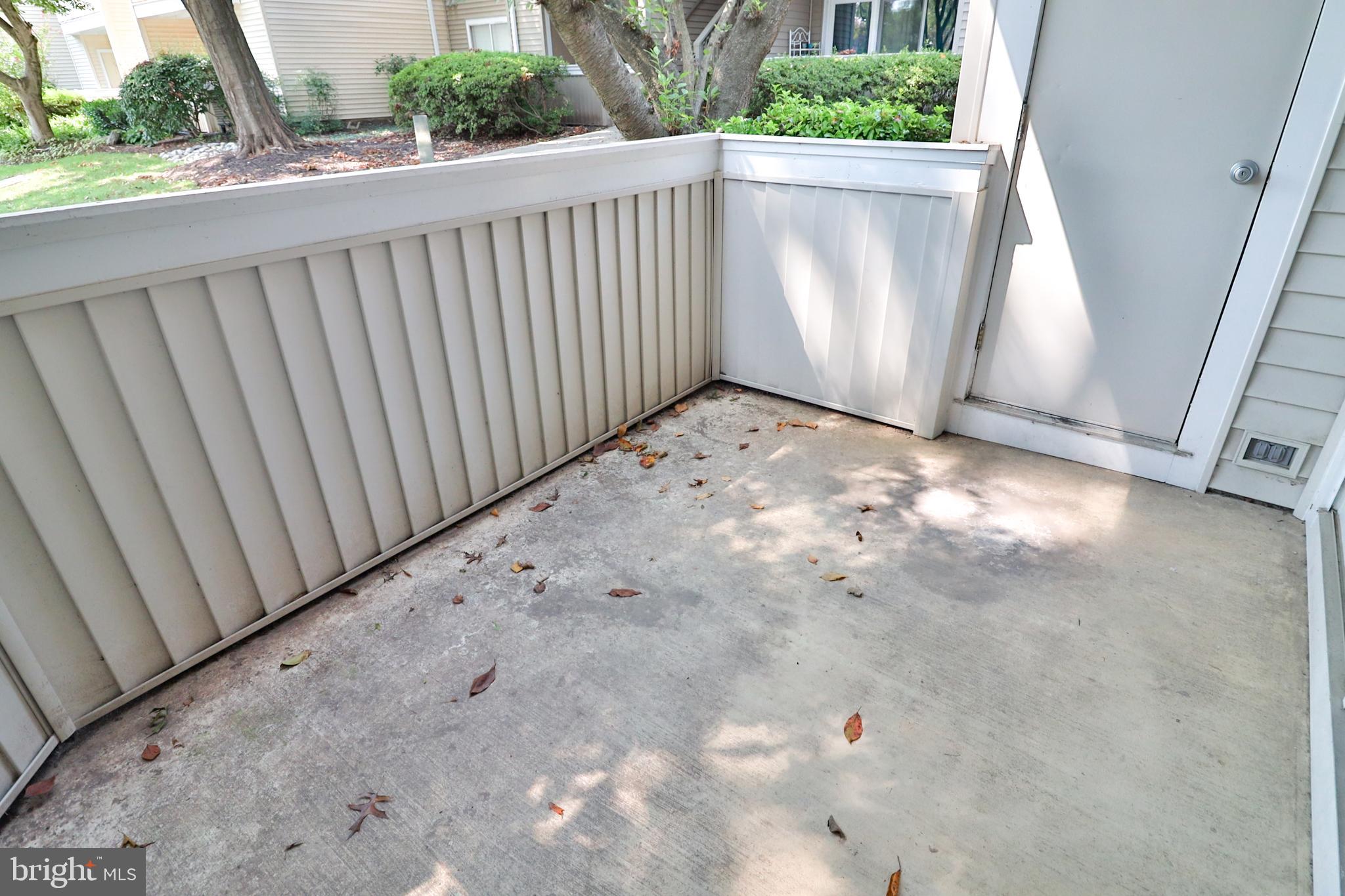 FARMINGDALE - Residential Lease