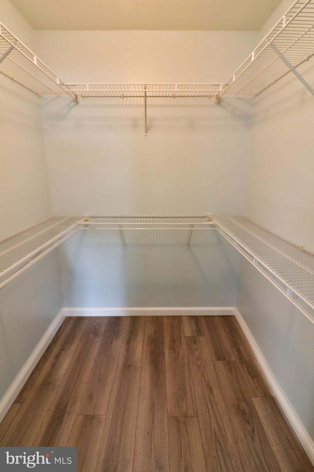 FARMINGDALE - Residential Lease