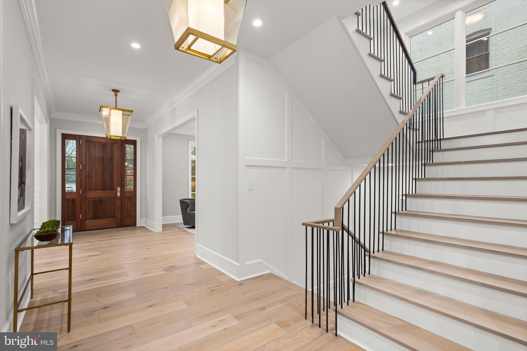 SPRING VALLEY - Residential