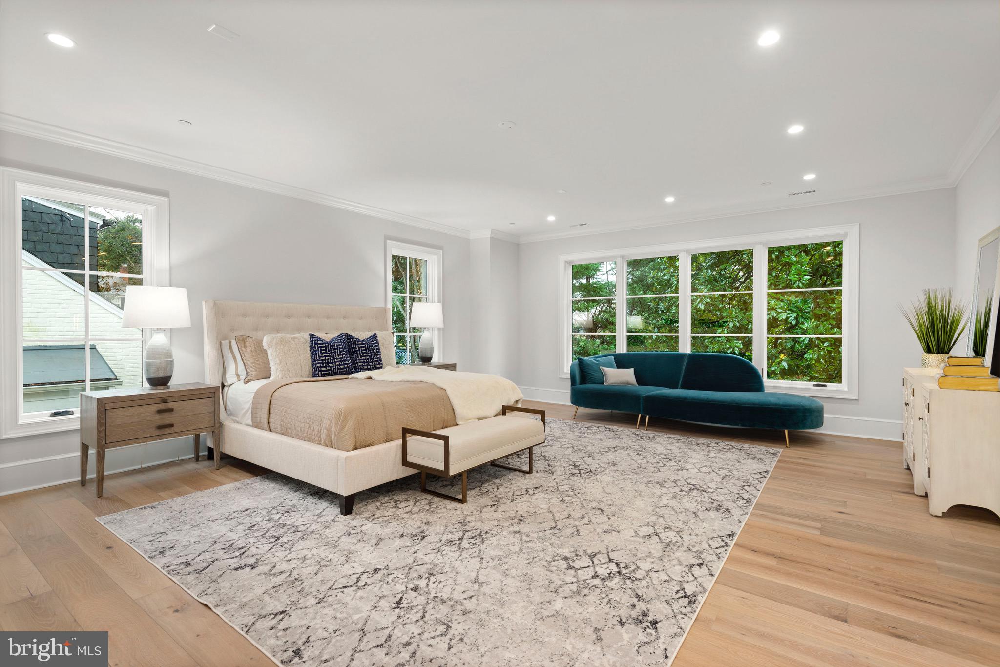 SPRING VALLEY - Residential