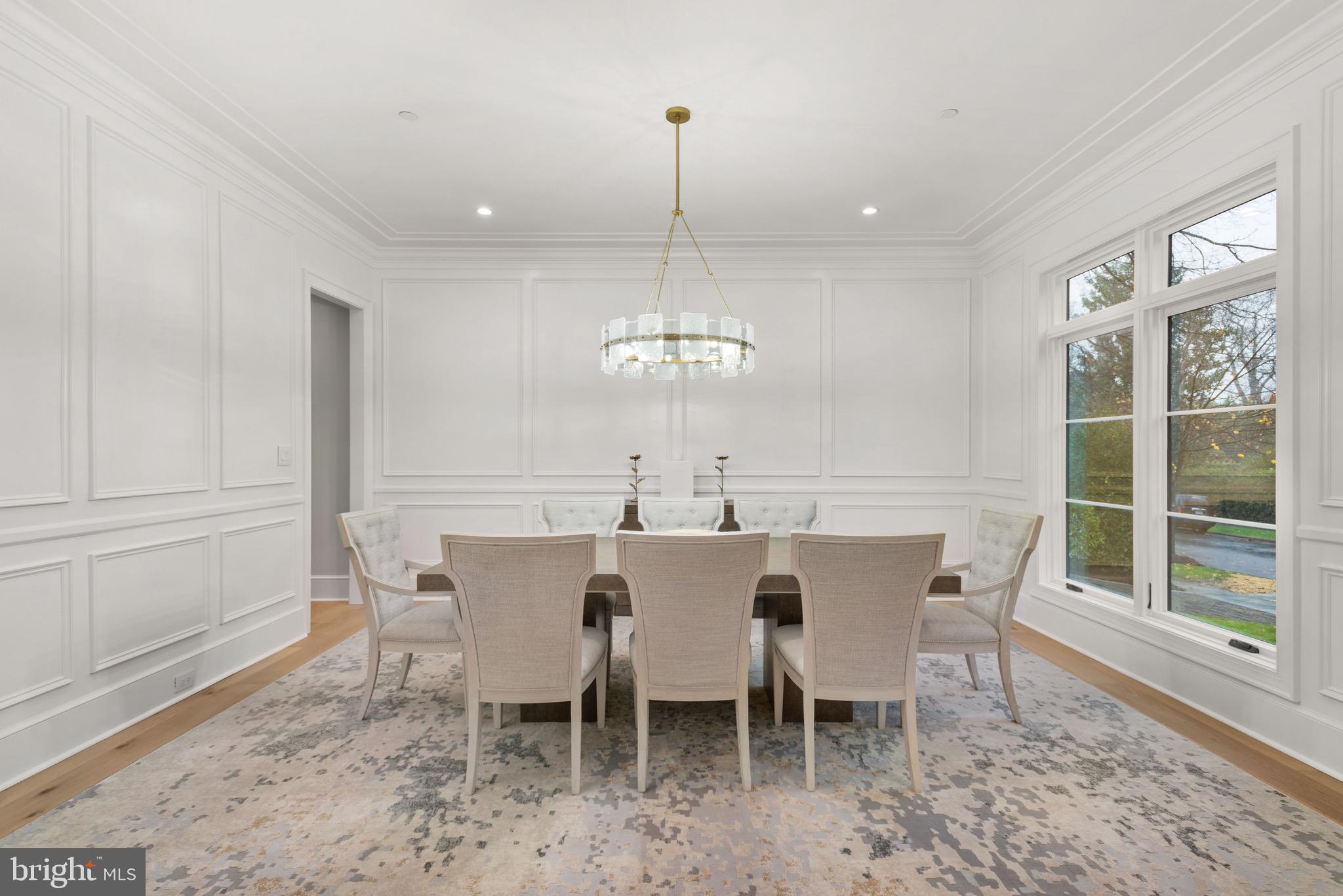 SPRING VALLEY - Residential