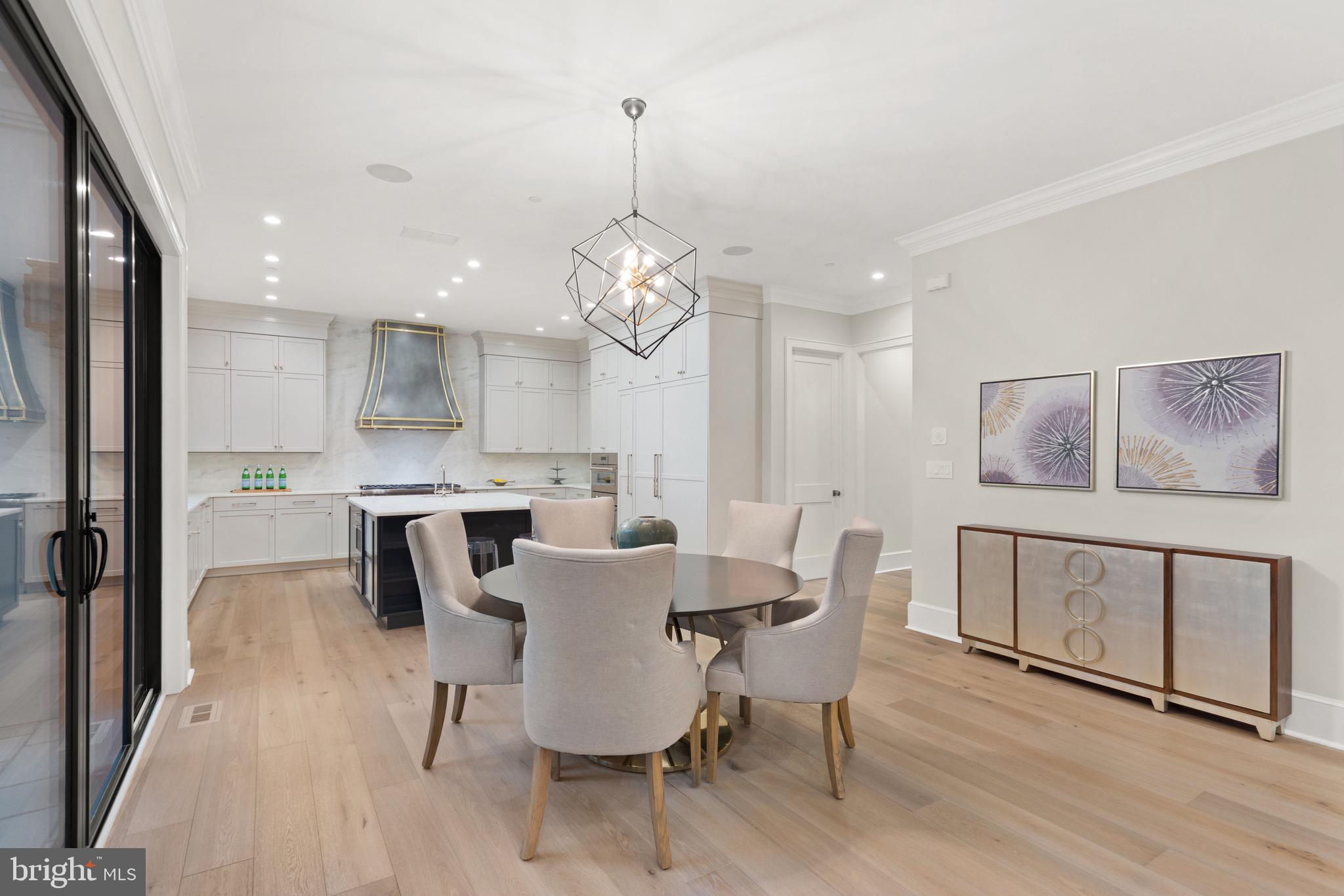 SPRING VALLEY - Residential
