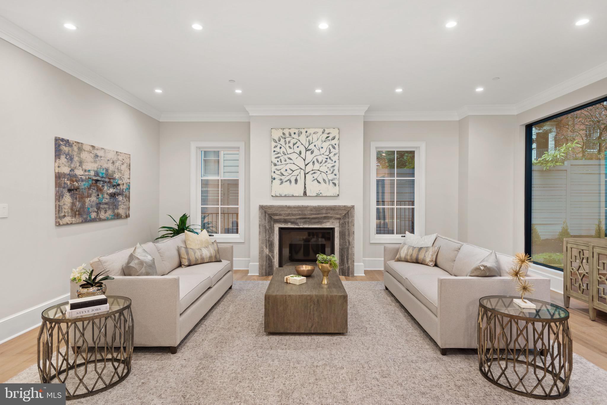 SPRING VALLEY - Residential