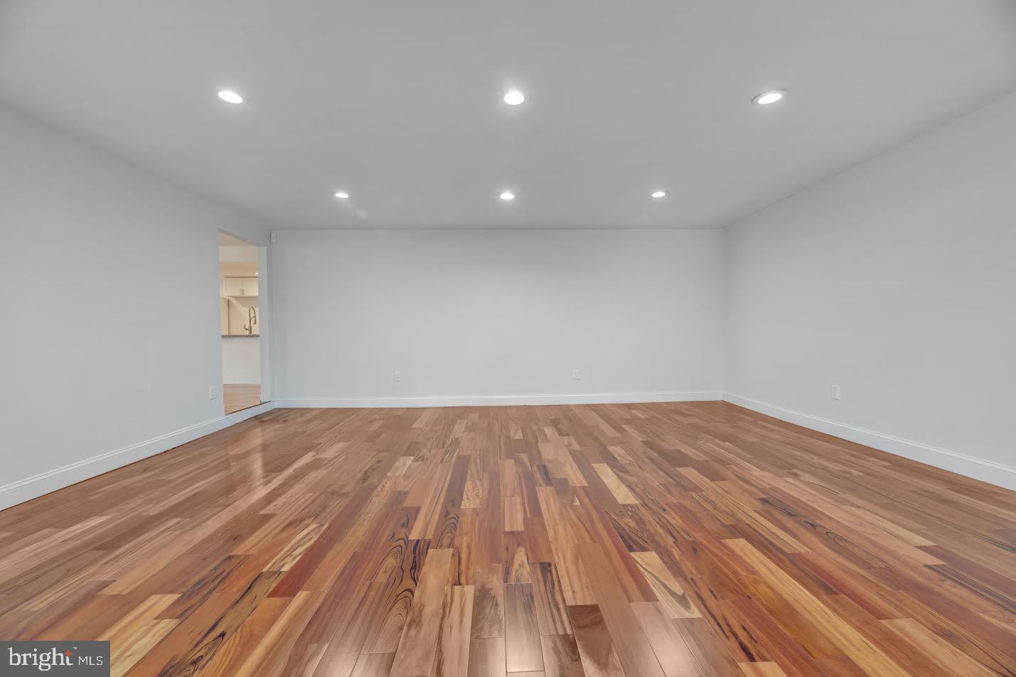 MARLTON - Residential Lease