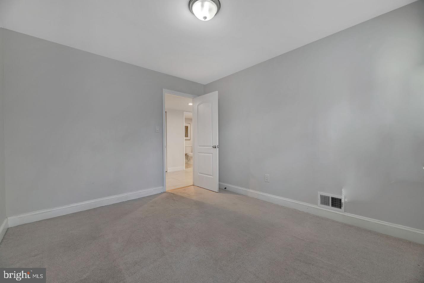 MARLTON - Residential Lease