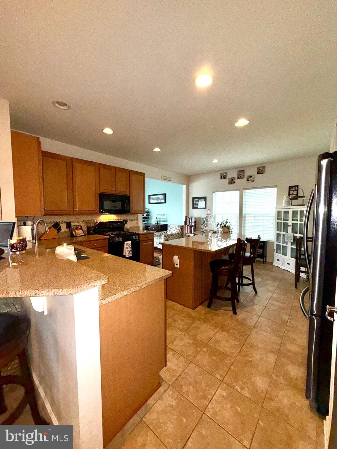 LEE'S PARKE - Residential