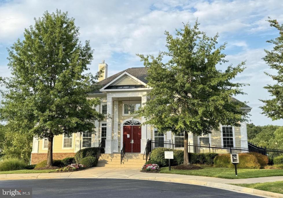 LEE'S PARKE - Residential