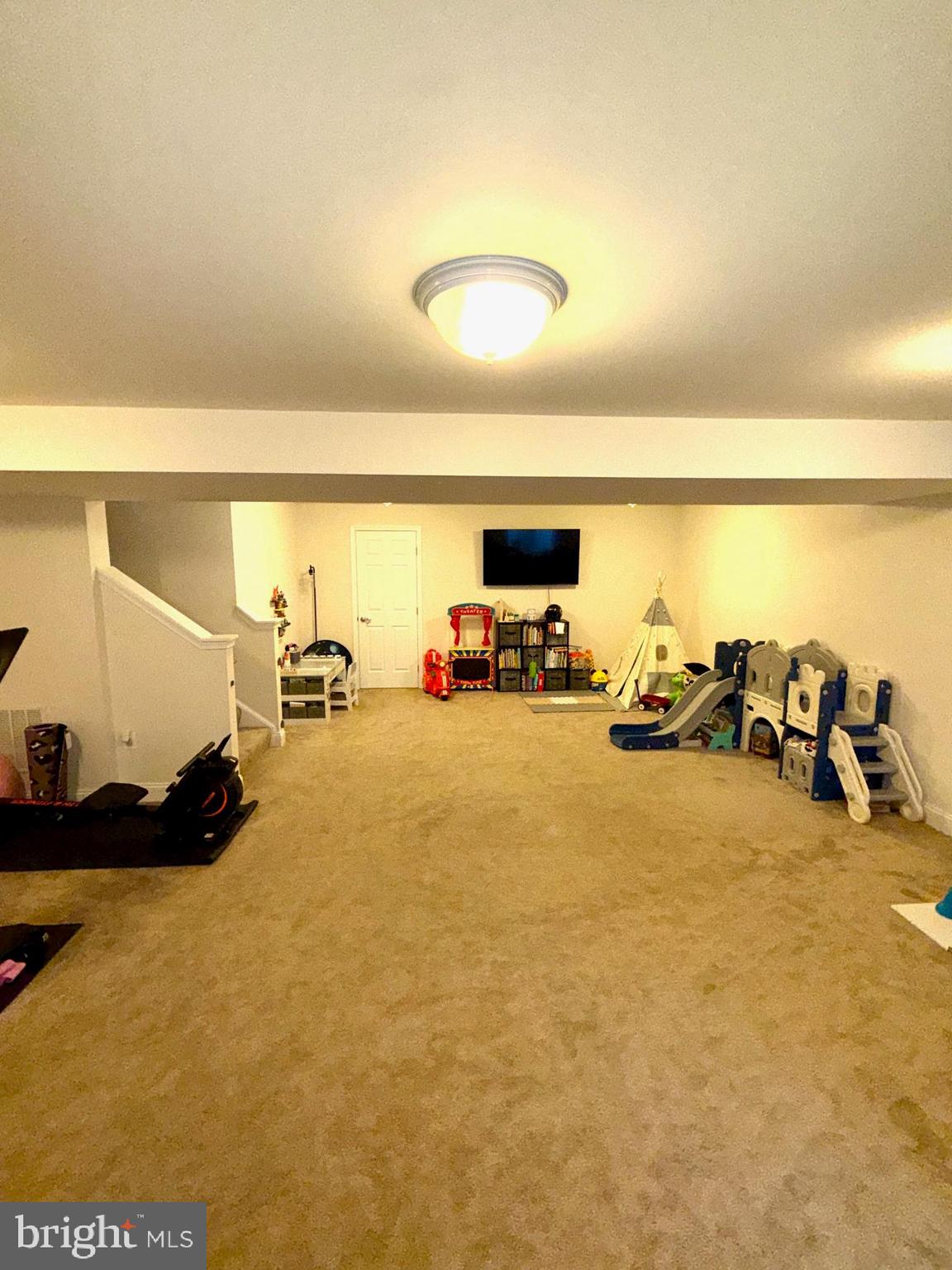 LEE'S PARKE - Residential