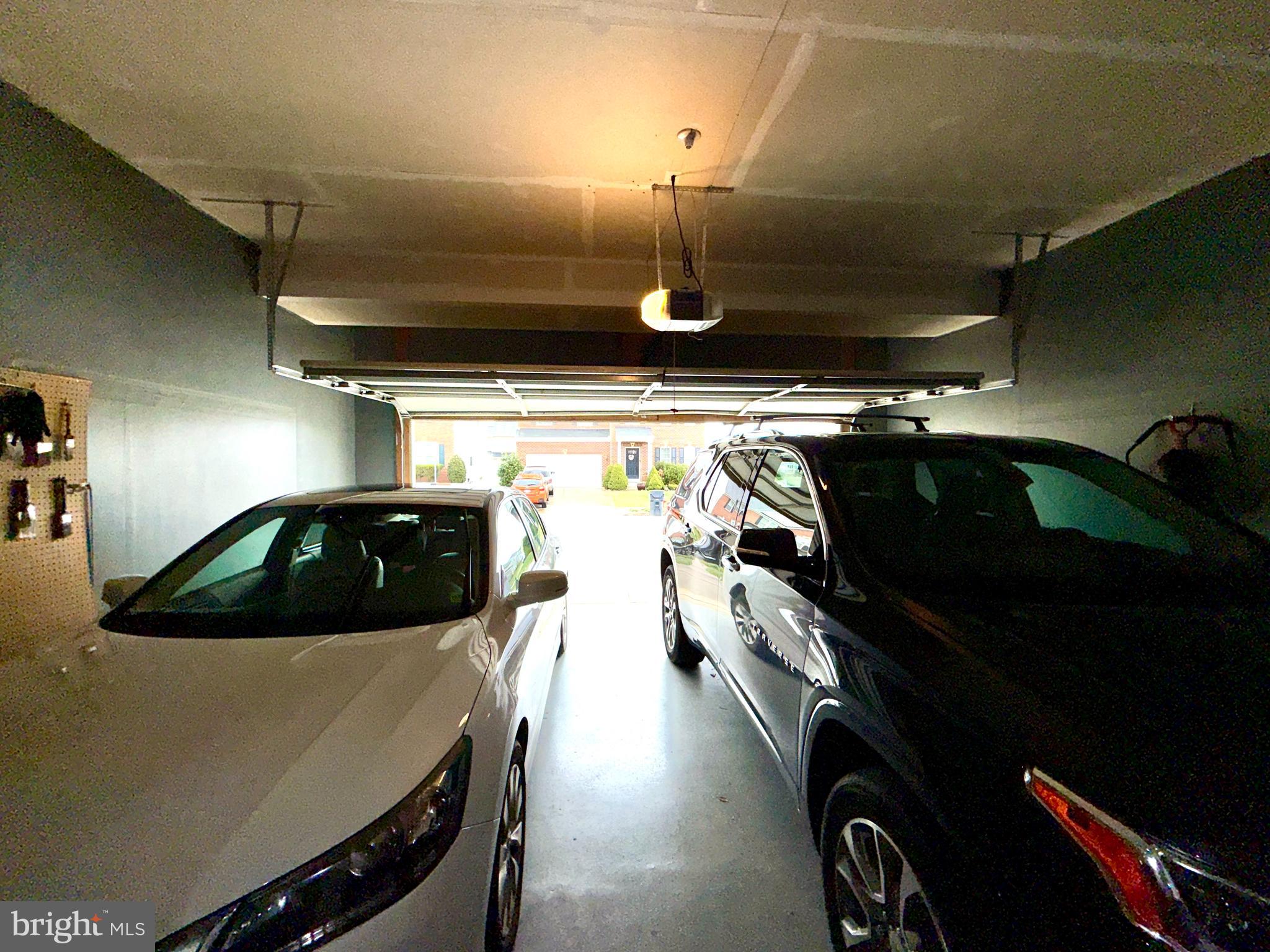 LEE'S PARKE - Residential