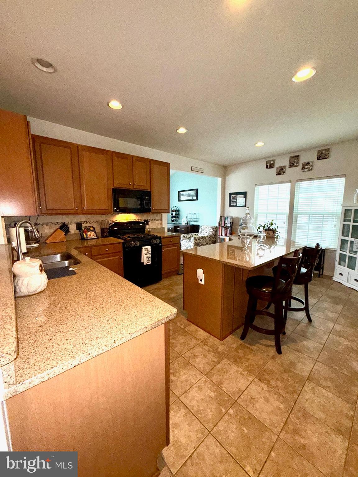 LEE'S PARKE - Residential