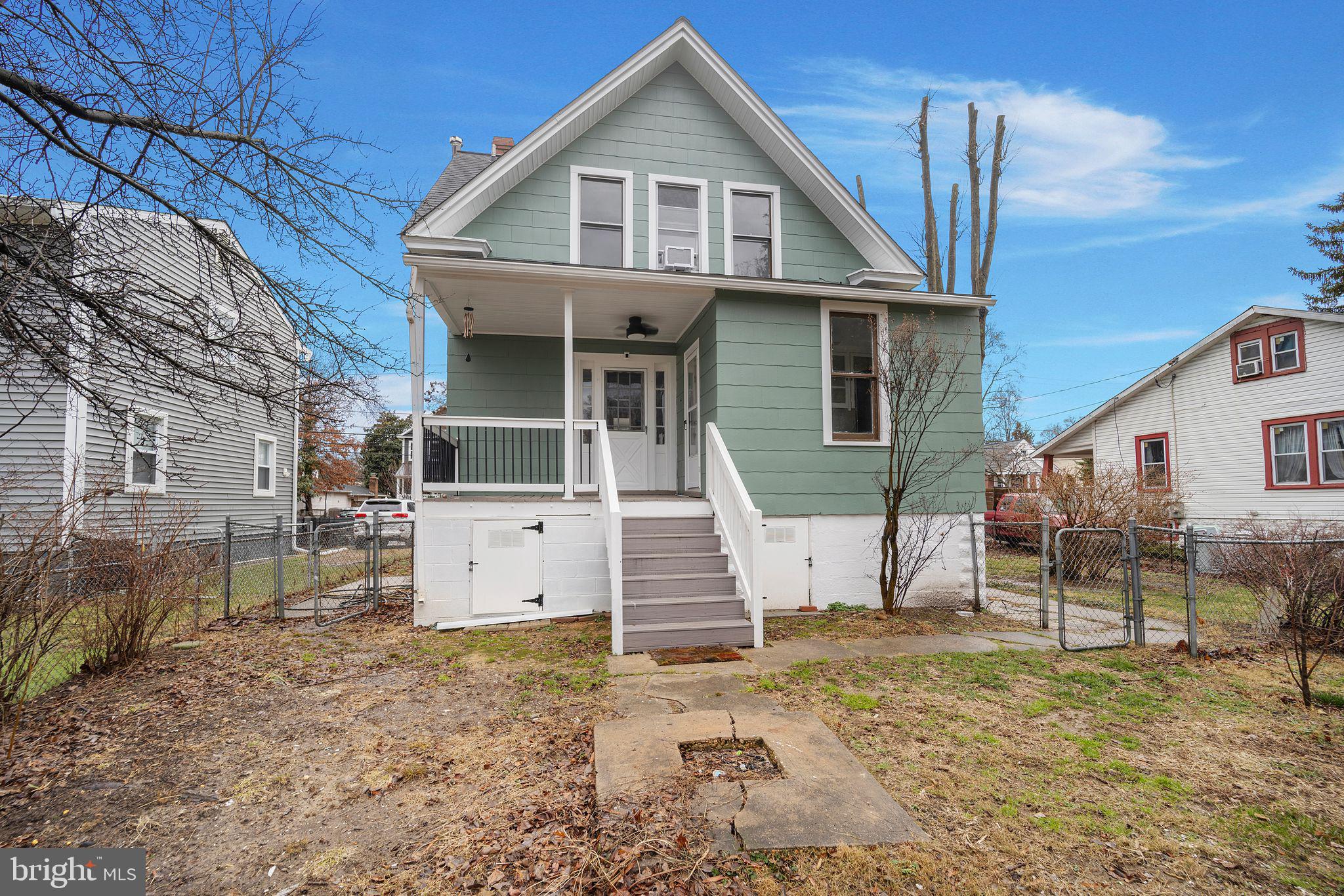 RIVERDALE PARK - Residential Lease