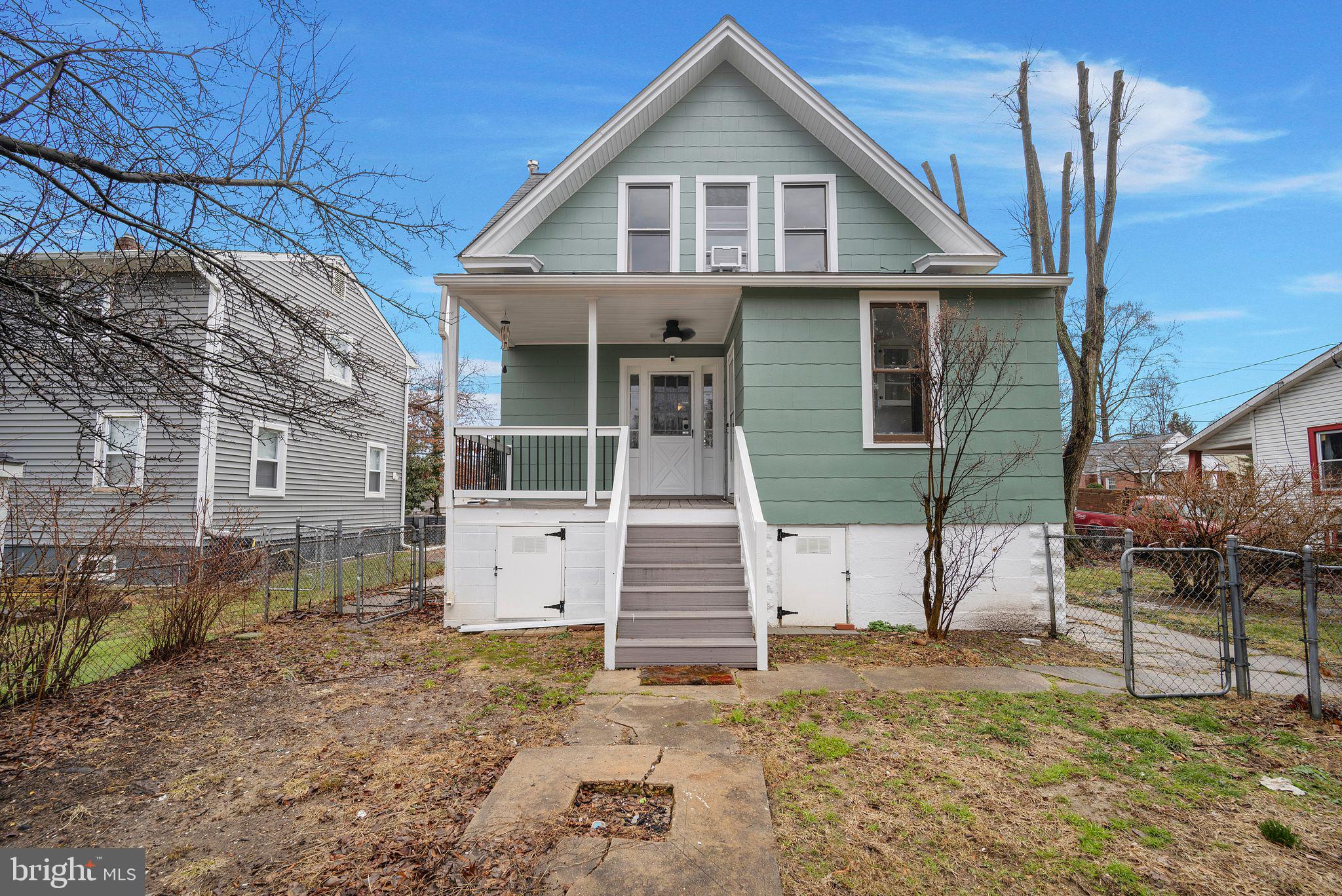 RIVERDALE PARK - Residential Lease