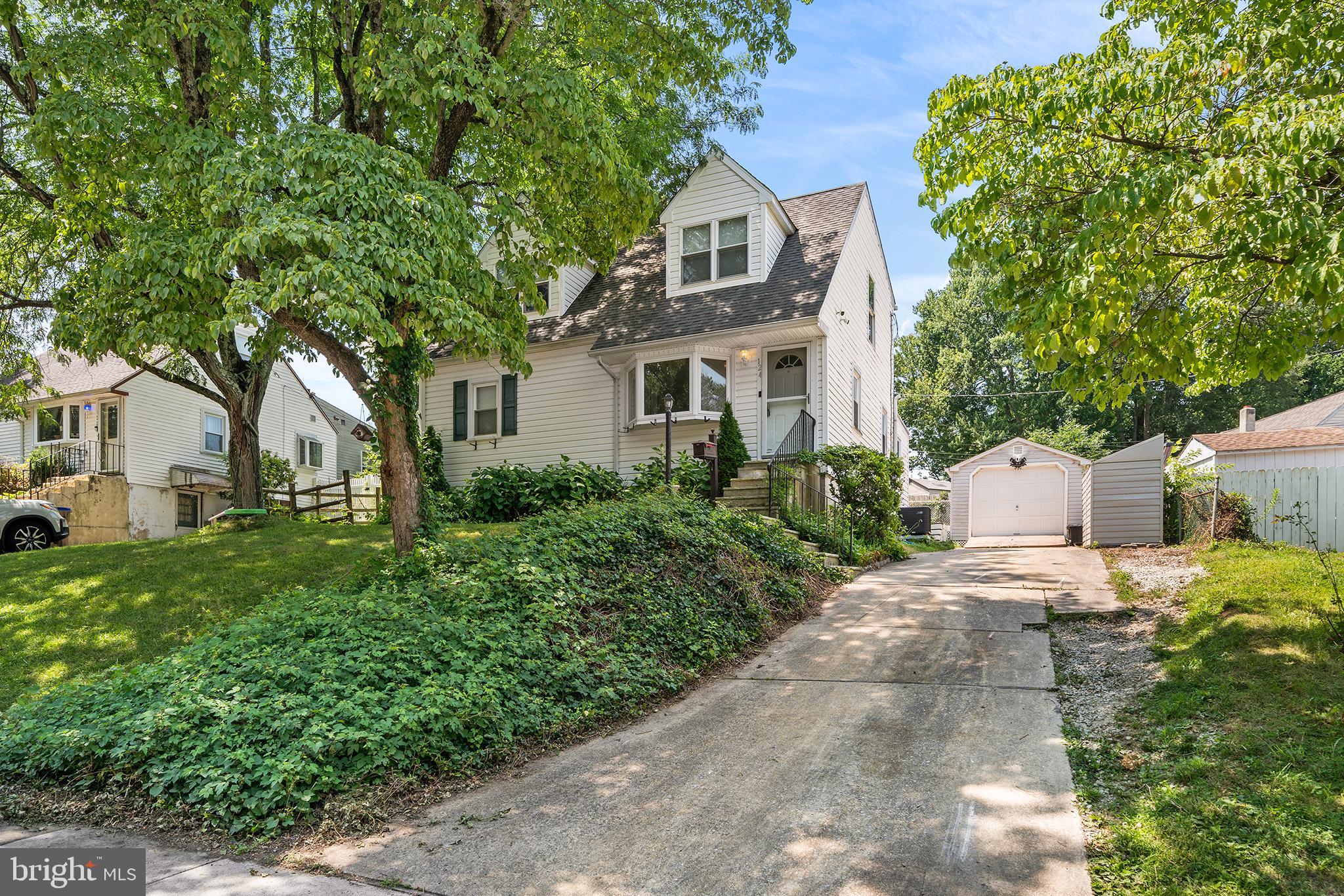 124 N LINE ROAD