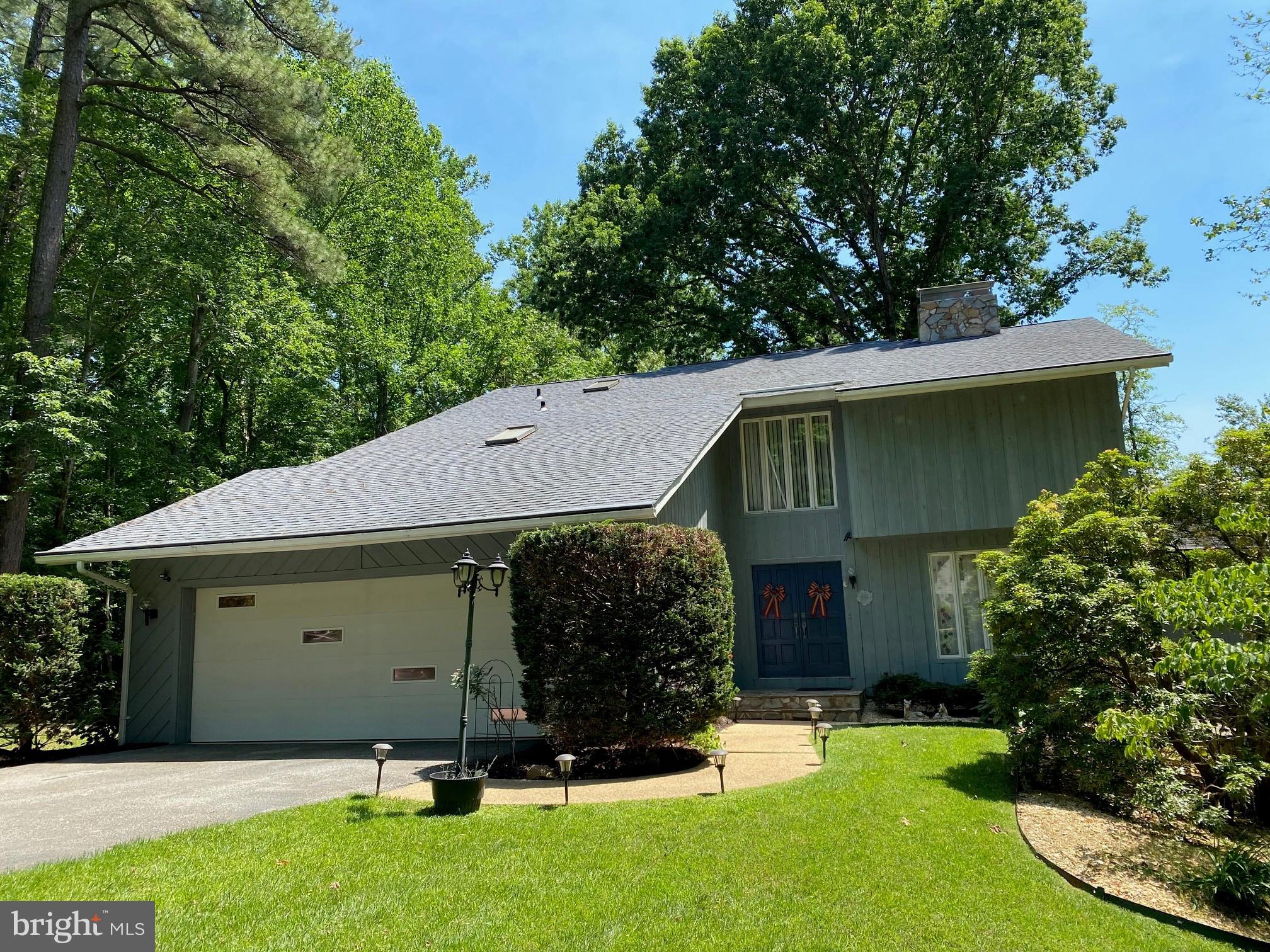 ST LEONARD SHORES - Residential