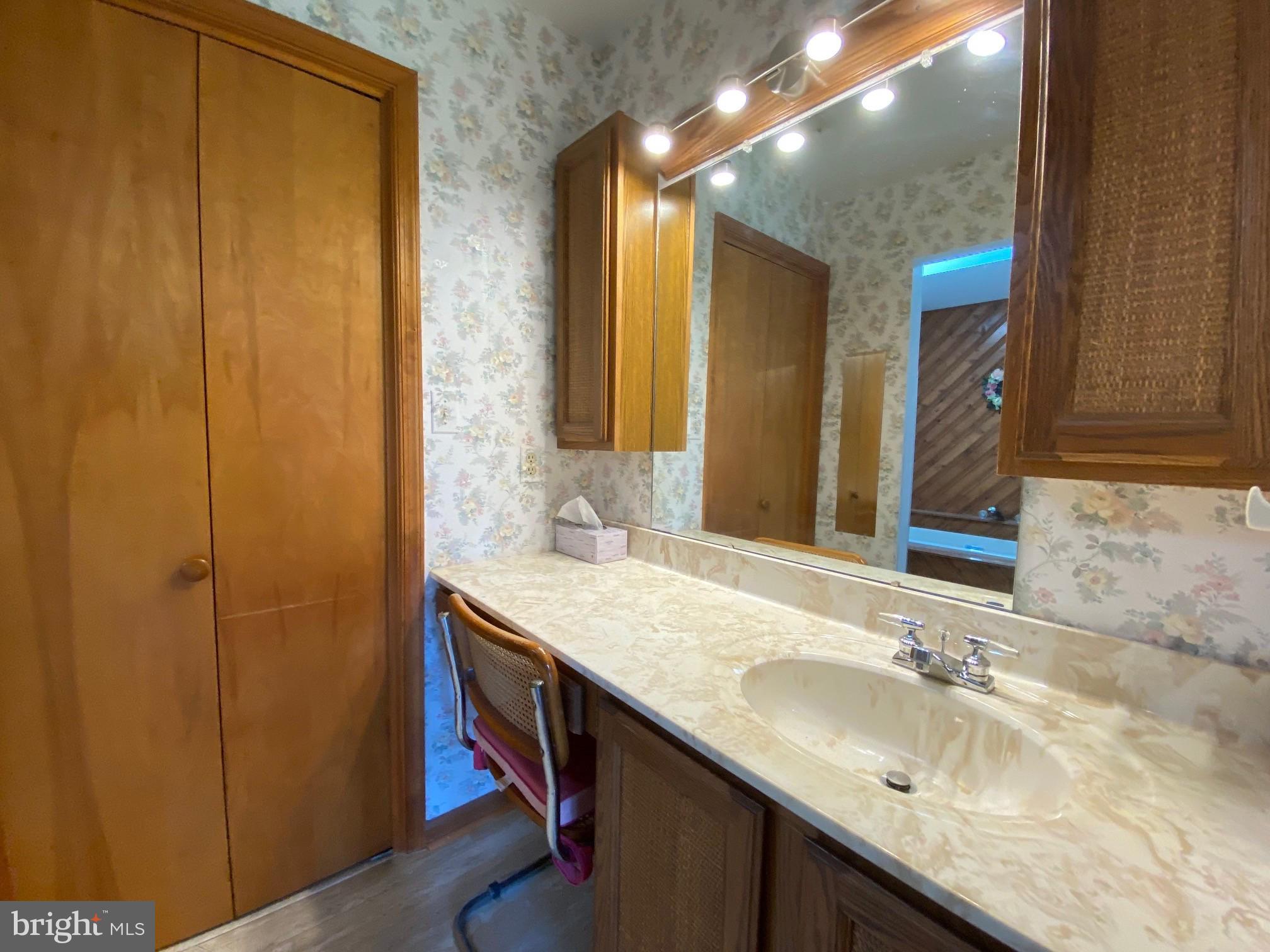 ST LEONARD SHORES - Residential