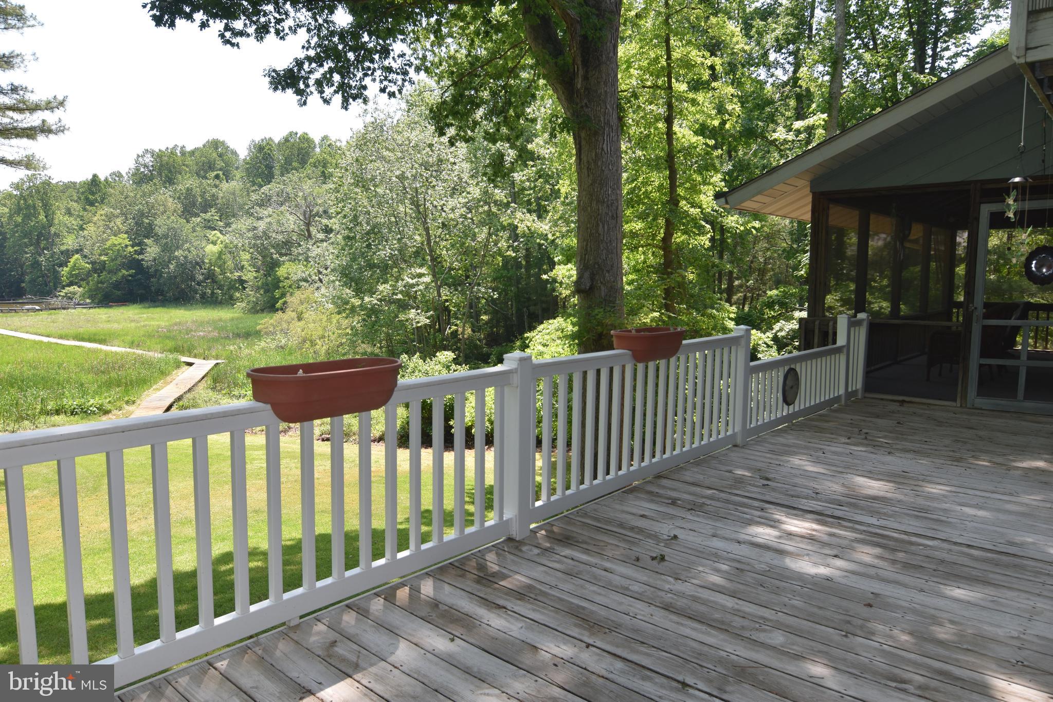 ST LEONARD SHORES - Residential