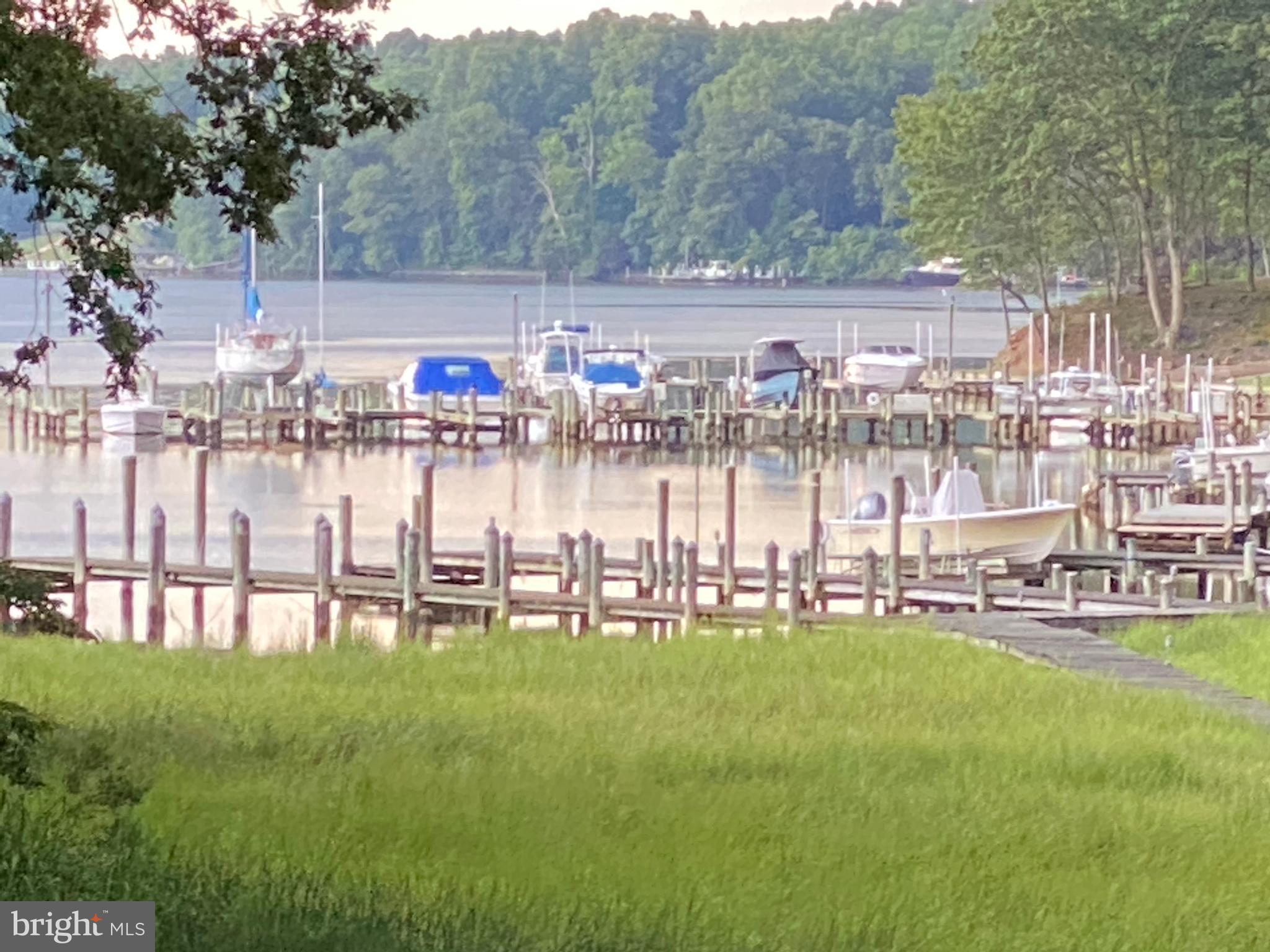 ST LEONARD SHORES - Residential