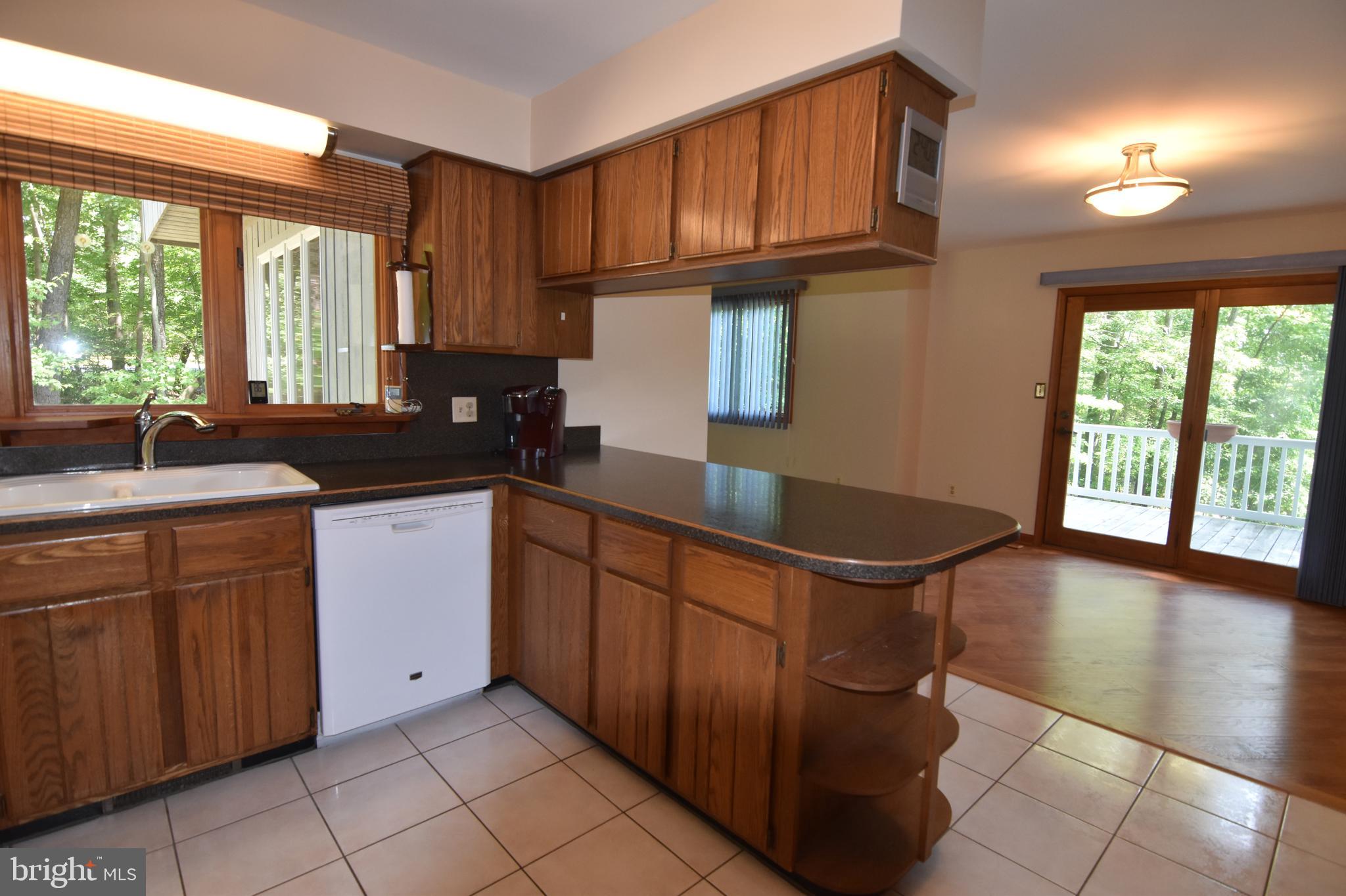 ST LEONARD SHORES - Residential