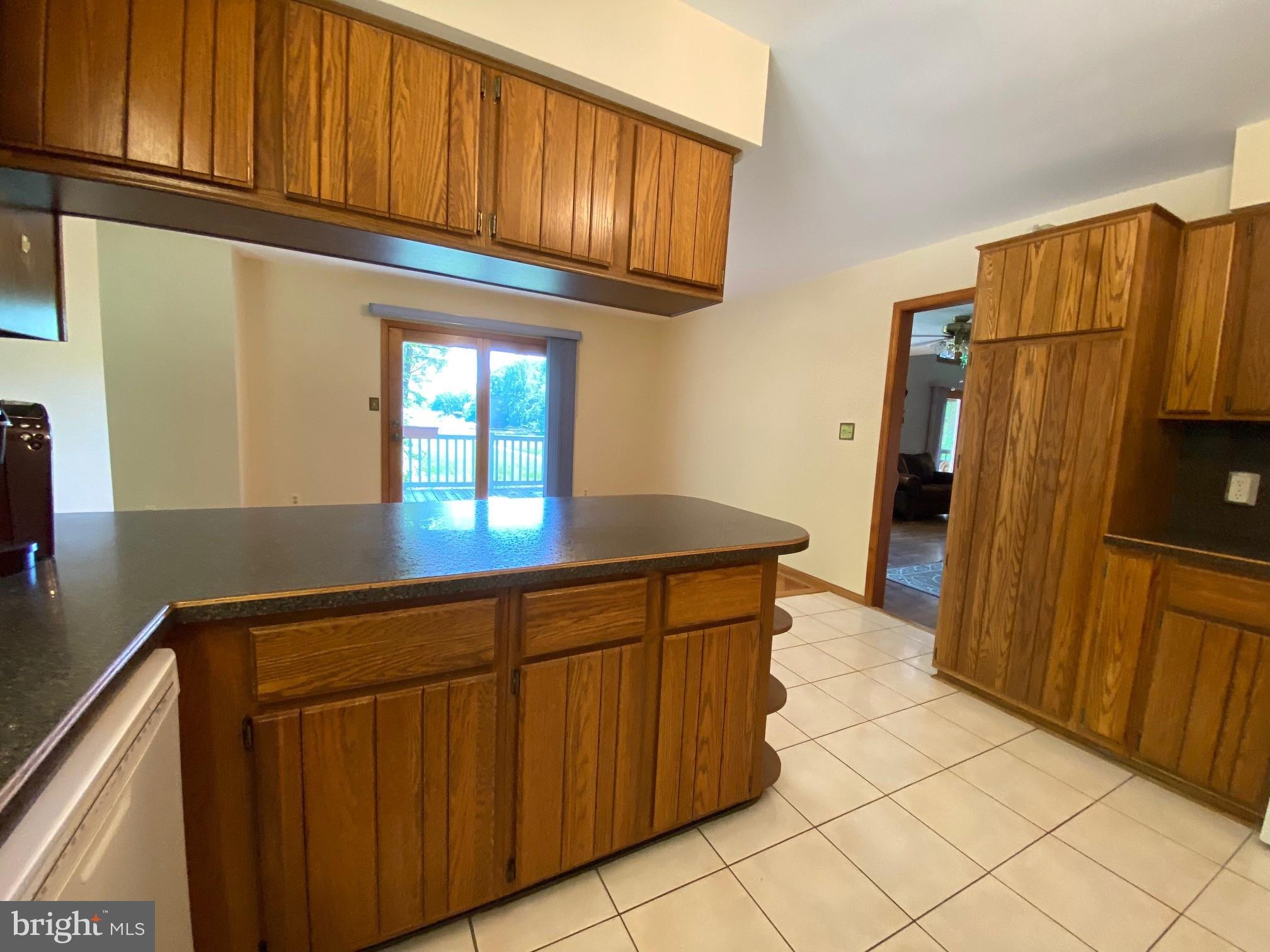 ST LEONARD SHORES - Residential