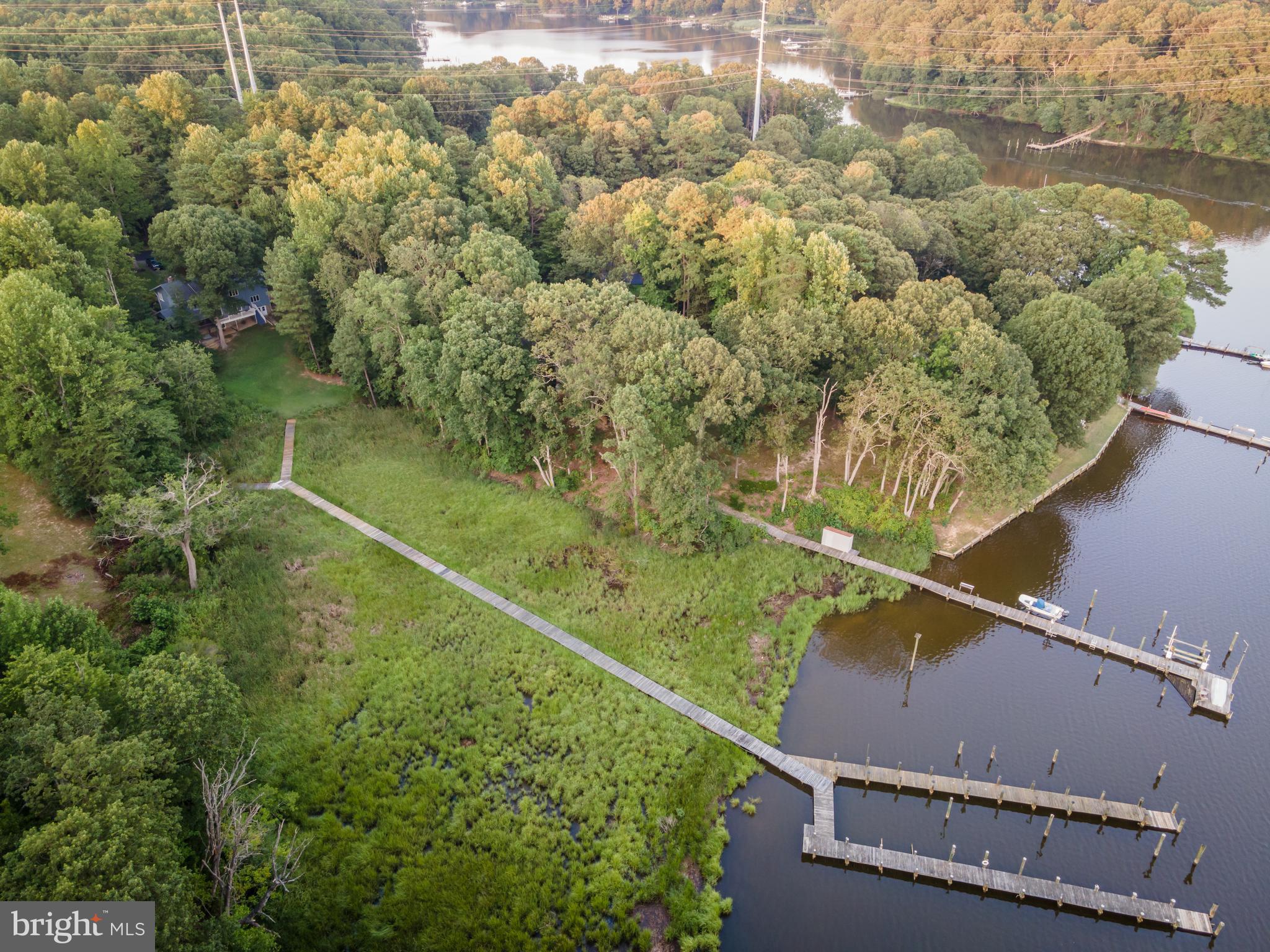 ST LEONARD SHORES - Residential