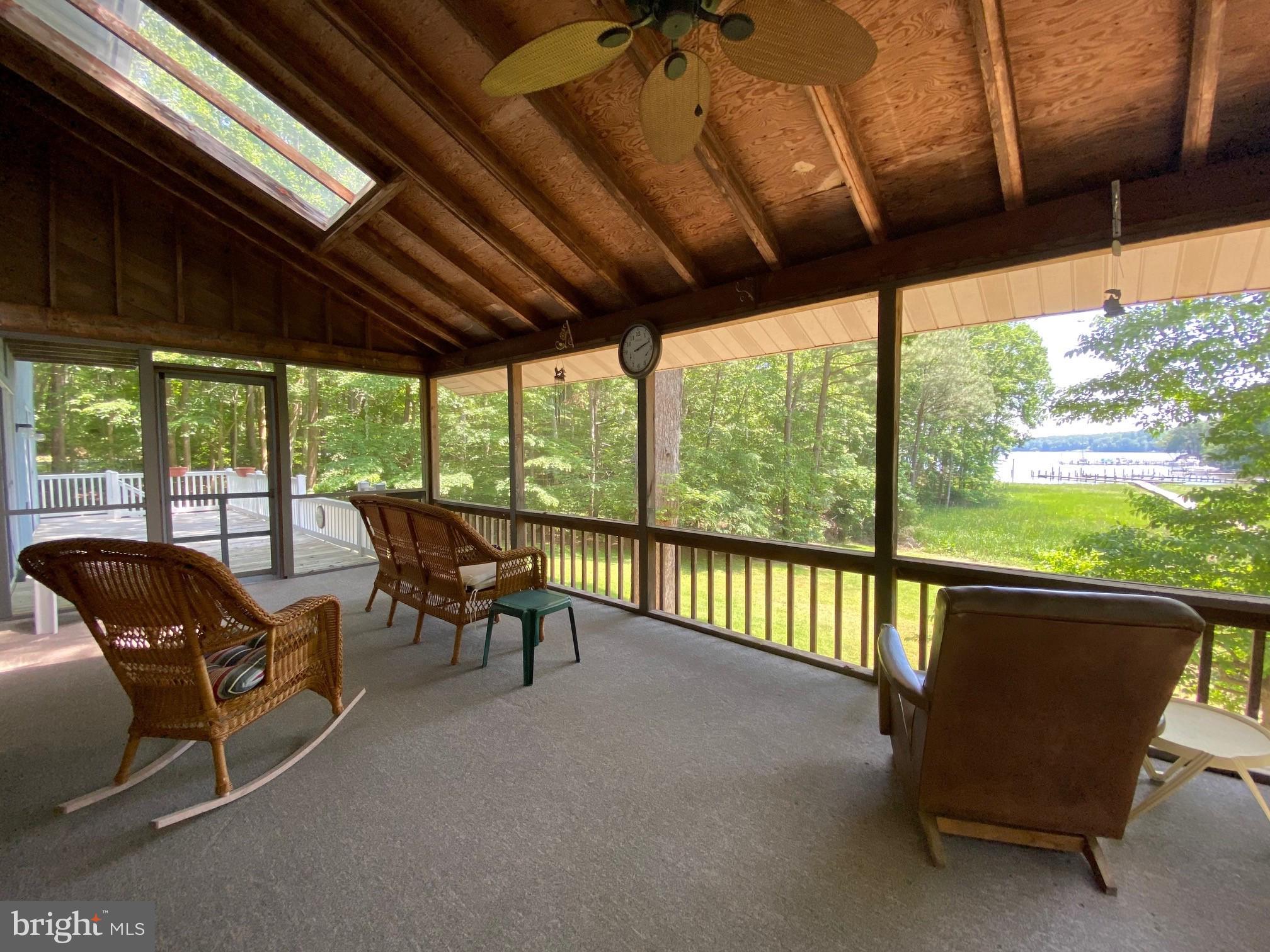 ST LEONARD SHORES - Residential