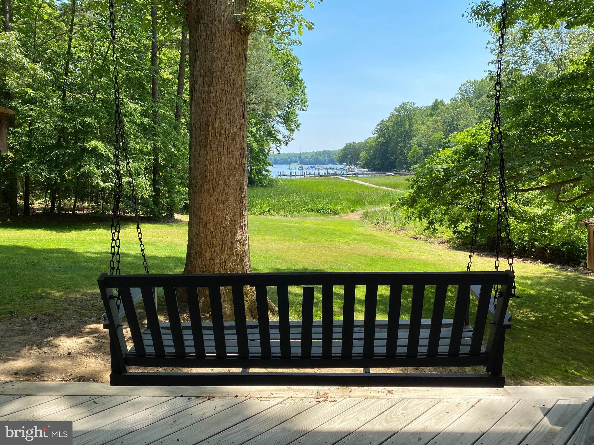 ST LEONARD SHORES - Residential