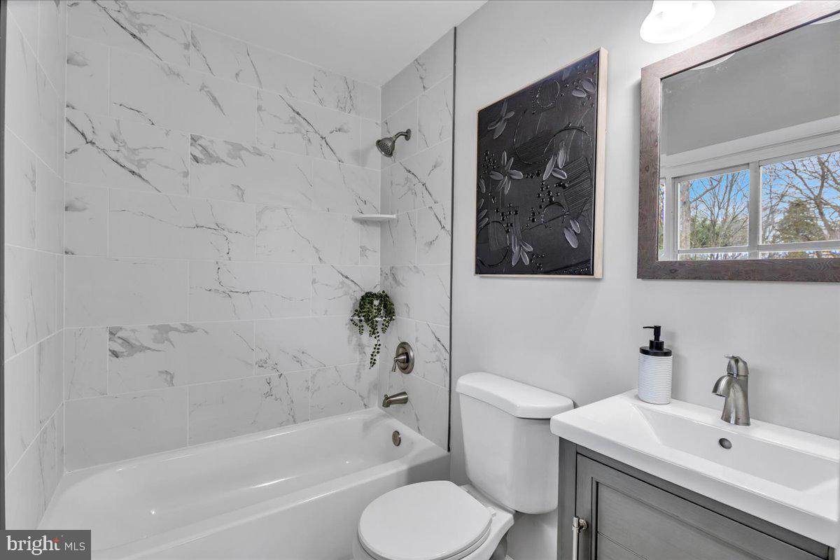 PRINCETON - Residential