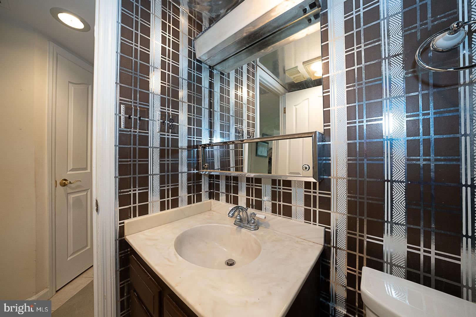 WYNNEWOOD - Residential