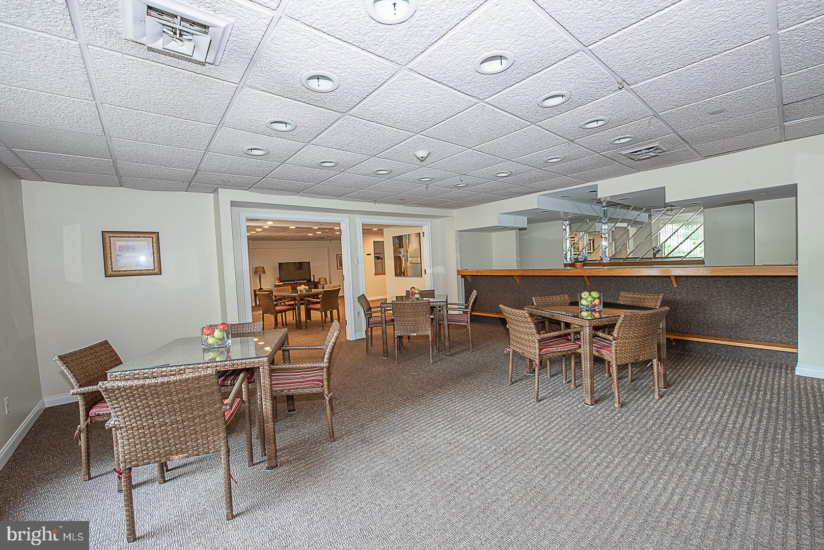 WYNNEWOOD - Residential