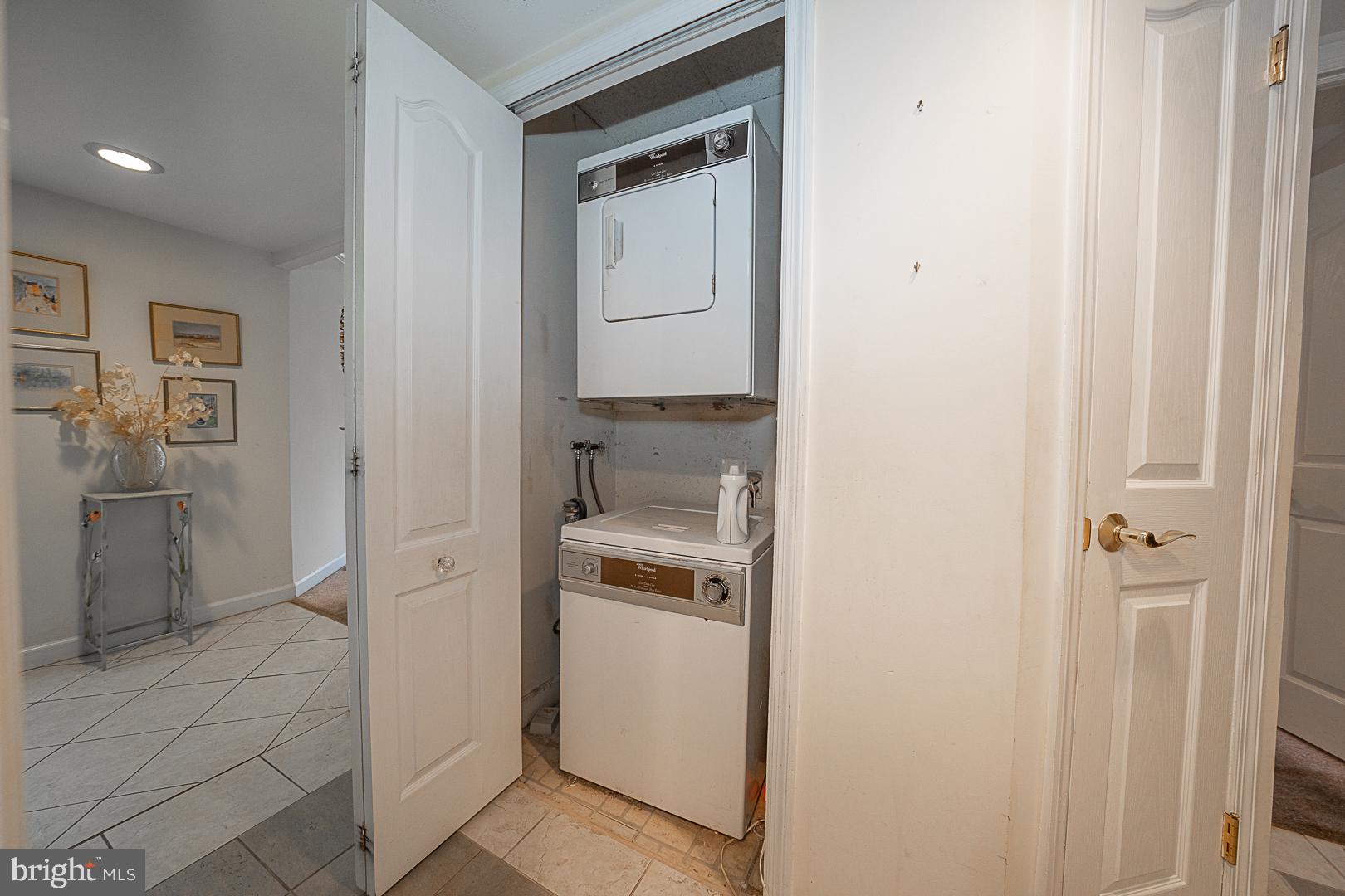 WYNNEWOOD - Residential