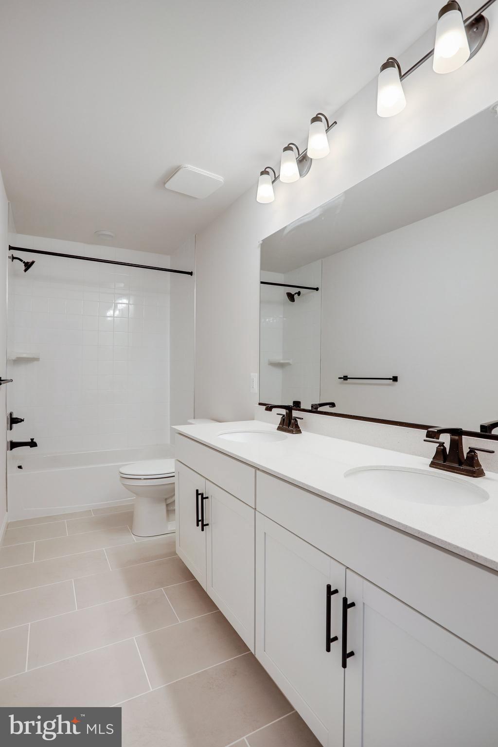 ROBERTS CROSSING - Residential