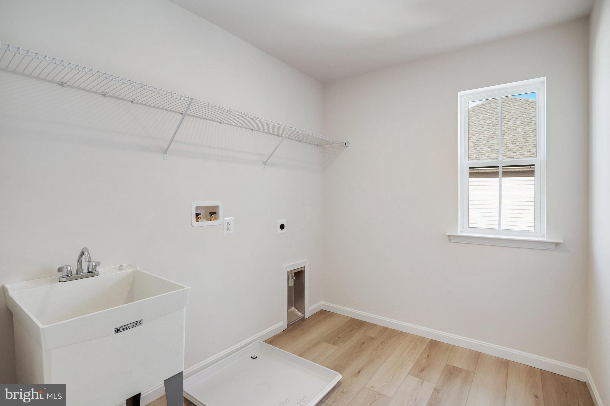 ROBERTS CROSSING - Residential