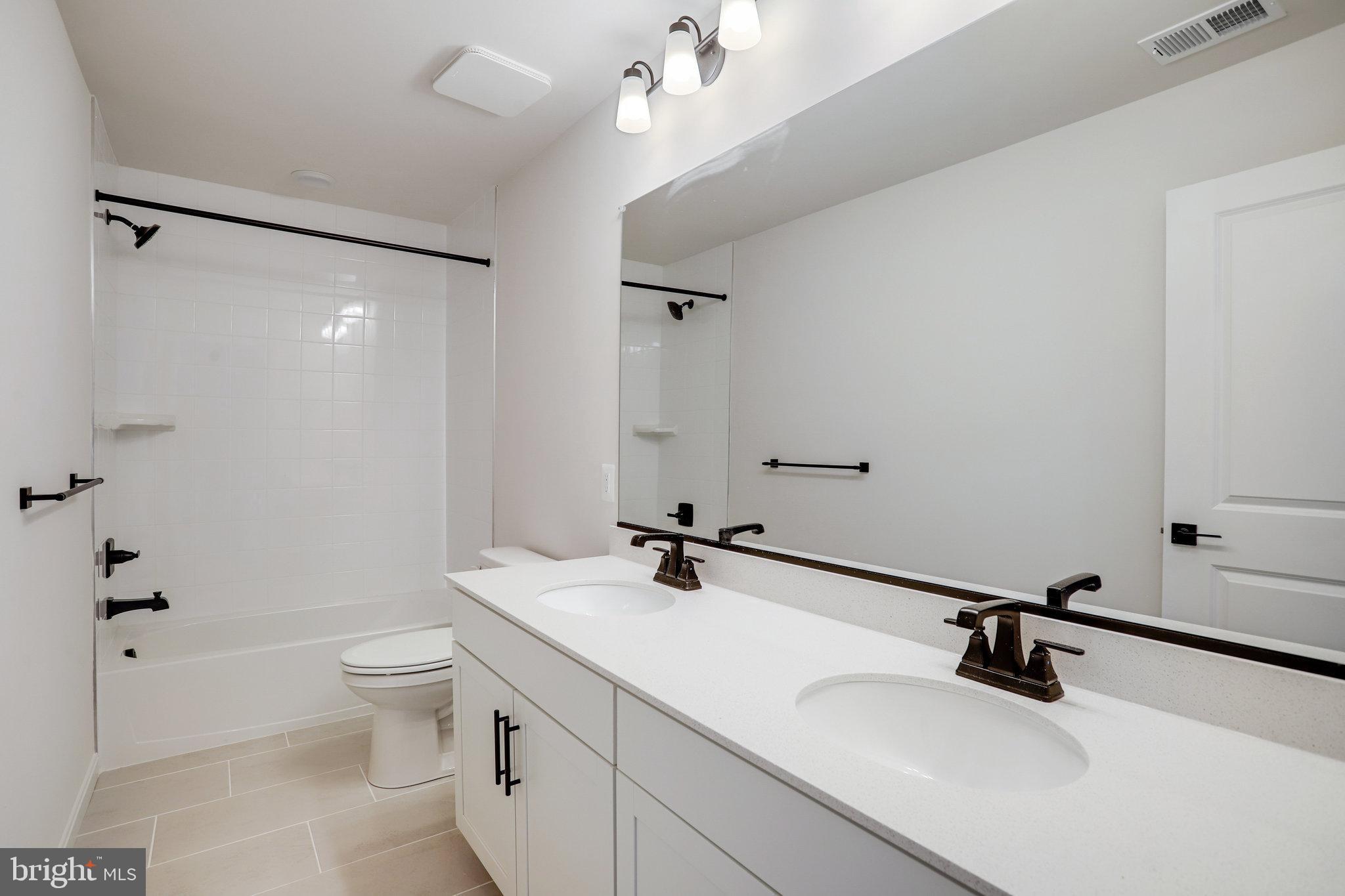 ROBERTS CROSSING - Residential